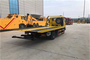 运河区非事故拖车