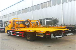 运河区附近拖车救援搭电