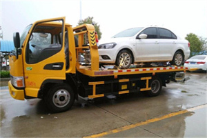 运河区附近拖车救援24小时服务热线